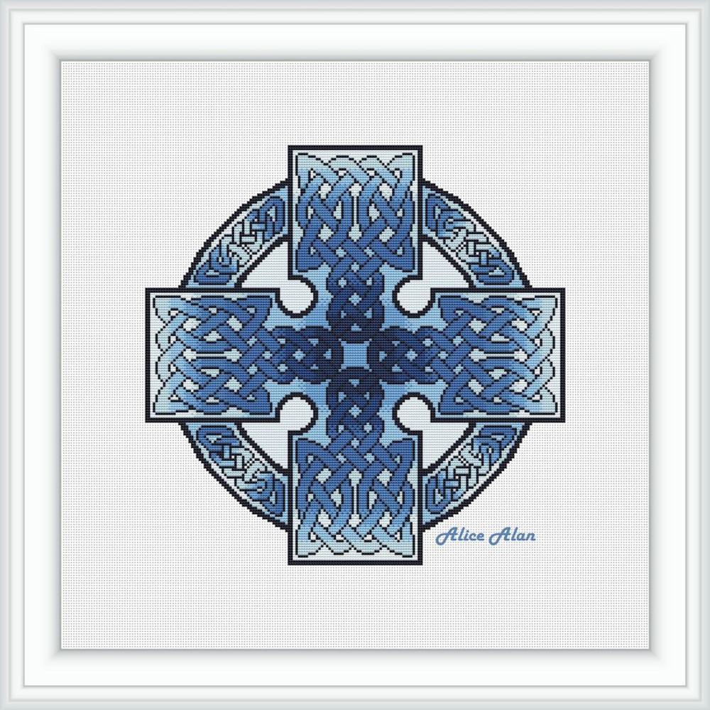 CelticCrossBluee1jpg