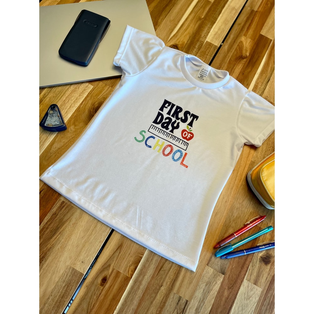 Back to school theme T-shirt, Personalized back to theme, Back to school favors, Back to school personalized T-shirts, Kids personalized - 1.jpg