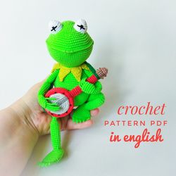 Amigurumi Kermit the frog Crochet pattern PDF in english. Kermit muppets Jim Henson From Sesame Street amigurumi pattern