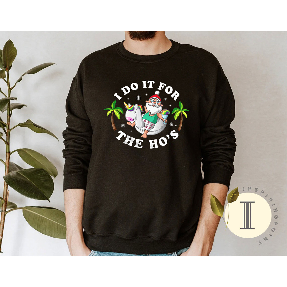 I Do It for the Hos Summer Santa Shirt, Funny Christmas in July Shirt, Beach Christmas Gift, Tropical Christmas Shirt - 4.jpg