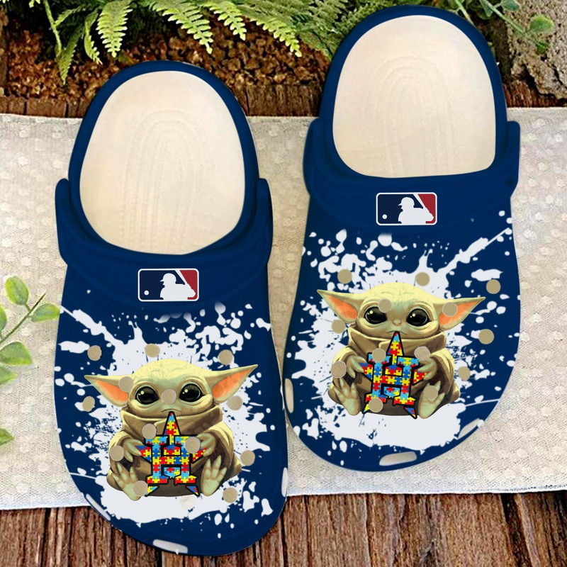 Houston Astros Baby Yoda Autisms Crocs Clog Shoes.jpg