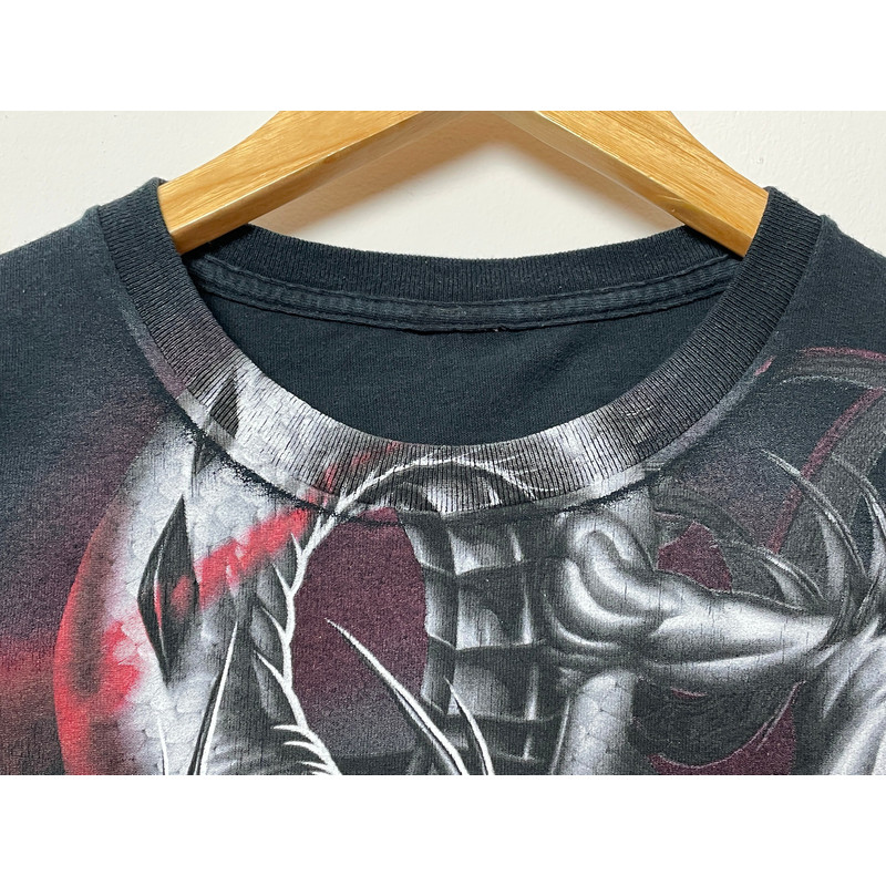 Vintage Early 2000s Y2K Skull Dragon Graphic Tee Shirt (size adult Medium) - 3.jpg