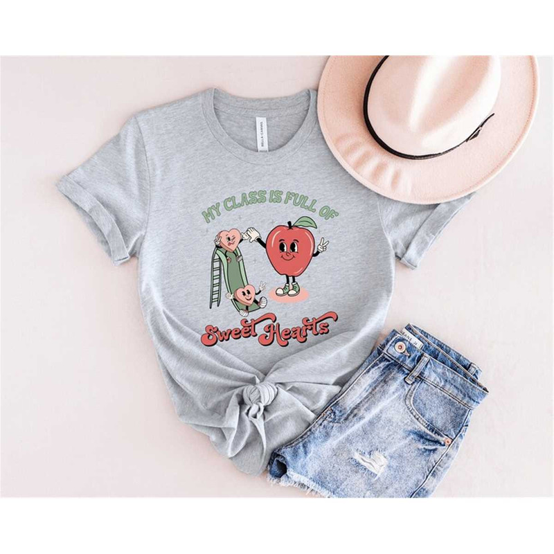 MR-3062023164920-my-class-is-full-of-sweet-hearts-kindergarten-teacher-tee-image-1.jpg
