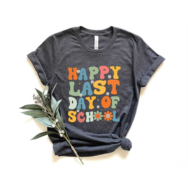 MR-3062023165335-last-day-of-school-teacher-shirts-retro-end-of-year-teacher-image-1.jpg