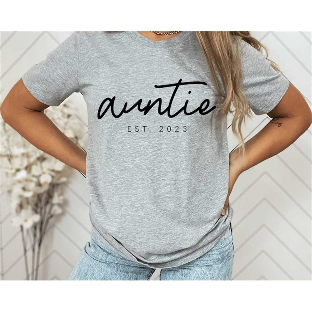 MR-30620231770-custom-auntie-est-shirt-auntie-gifts-aunt-gift-aunt-shirt-image-1.jpg