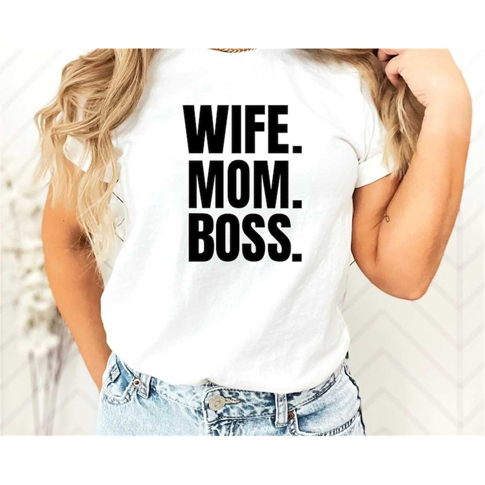 MR-3062023174836-wife-mom-boss-shirt-soft-cotton-unisex-shirt-trendy-shirts-image-1.jpg