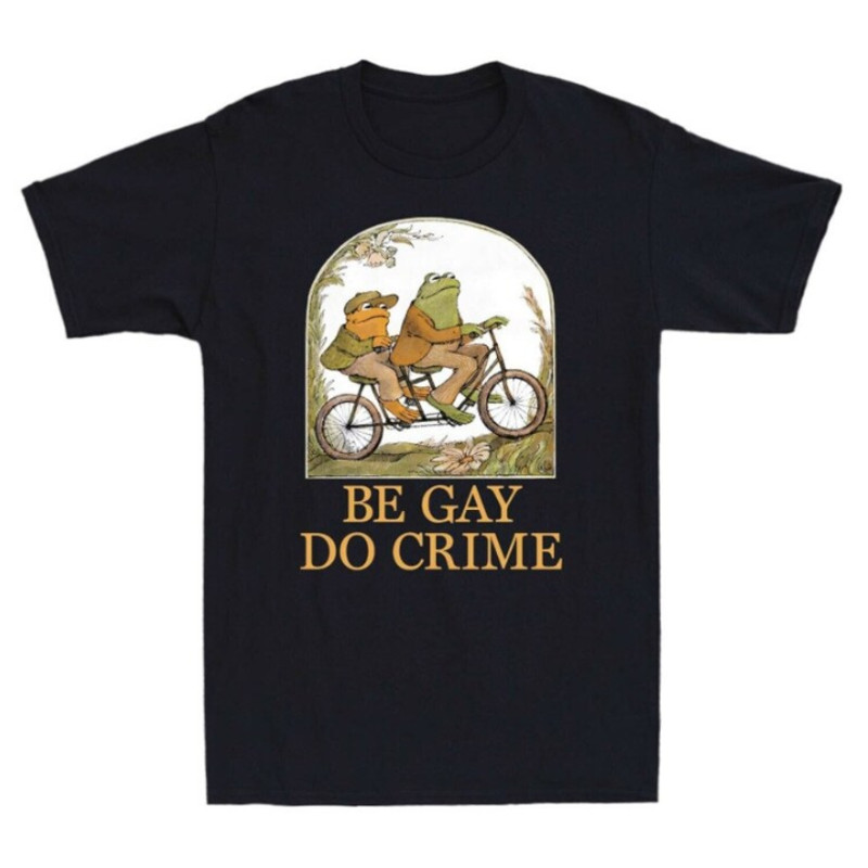Frog and Toad Be Gay Do Crime Novelty Funny Men's Short Sleeve T-Shirt Cotton.png