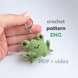 frog crochet pattern car accessory, frog car charm amigurumi pattern, frog car keychain, crochet frog pattern