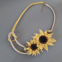 Leather necklace sunflower for her , 3rd anniversary gift for wife, Leather women's jewelry