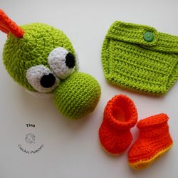 HANDMADE Yoshi Inspired Costume | Baby Shower Gift | Mario Bros. Photo Prop | Crochet Halloween Costume