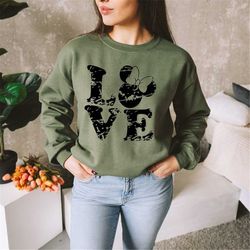 valentine's day sweatshirt, love sweatshirt, valentine sweathirt, gift for valentine, trendy sweatshirt, vday sweatshirt
