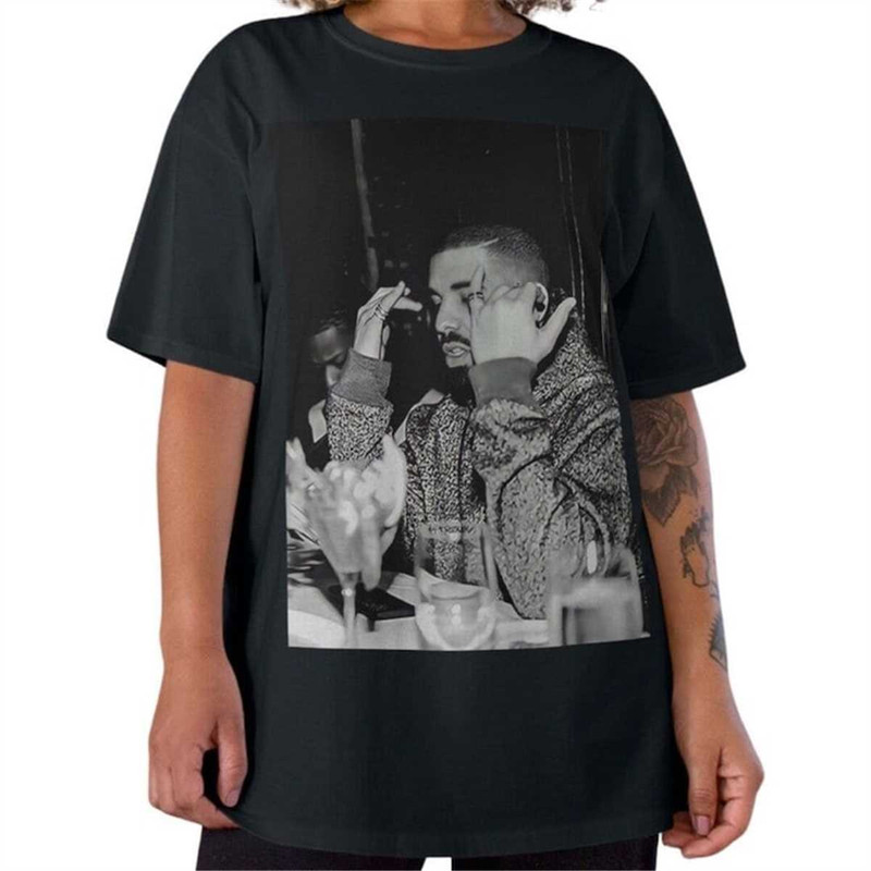 MR-372023143426-drake-tee-champagne-papi-tshirt-drake-graphic-tee-drake-image-1.jpg