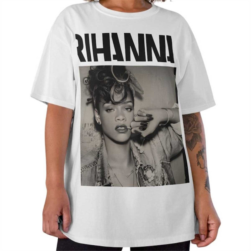 MR-37202314401-rihanna-tshirt-rihanna-tee-rihanna-graphic-tee-vintage-image-1.jpg