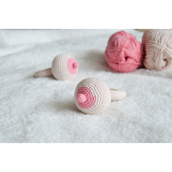 crochet rattle baby box gift.jpg