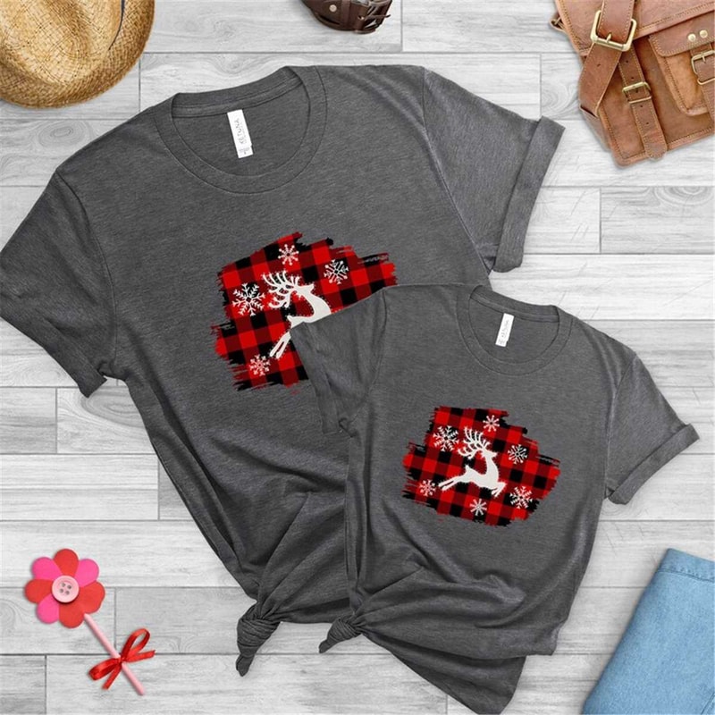MR-4720238431-buffalo-plaid-deer-t-shirt-buffalo-plaid-shirt-deer-tshirt-image-1.jpg