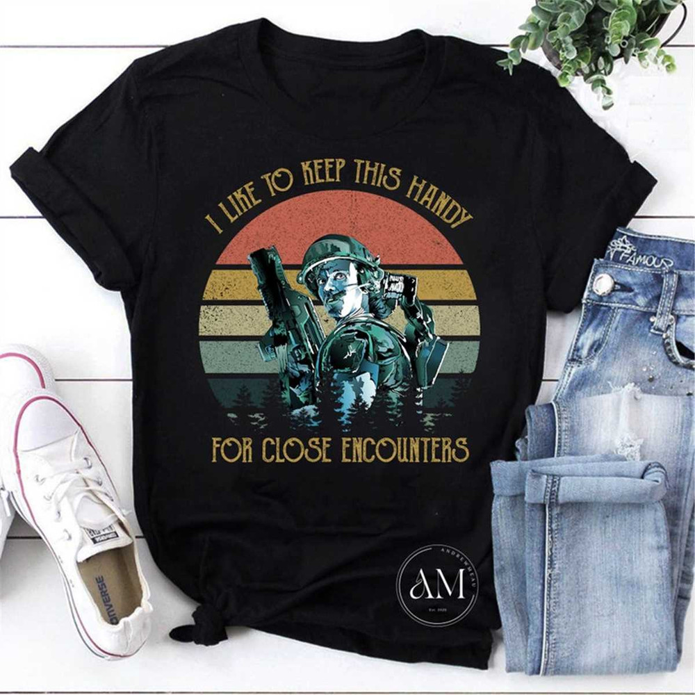 MR-472023144730-aliens-i-like-to-keep-this-handy-for-close-encounters-vintage-image-1.jpg