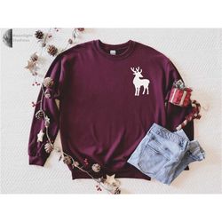 christmas deer, christmas sweatshirt gift, winter sweat, gift for mama, gift for girlfriend, noel deer pocket sweat