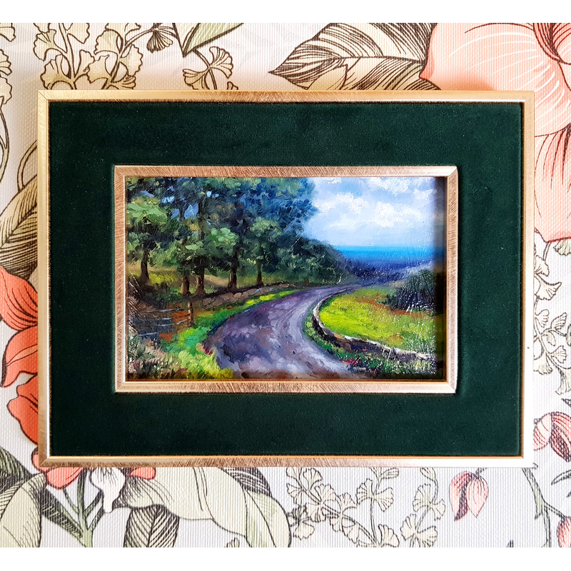 01 Small oil painting in a velvet frame Landscape 5.9 - 3.9 in..jpg