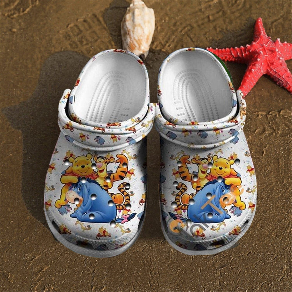 winnie-pooh-4-crocs.jpg