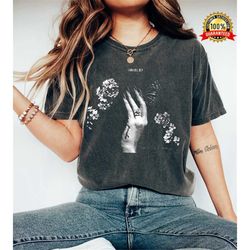 lana del rey vintage shirt, happiness is a butterfly shirt, lana del rey uo exclusive album t shirt,sweatshirt, hoodie g