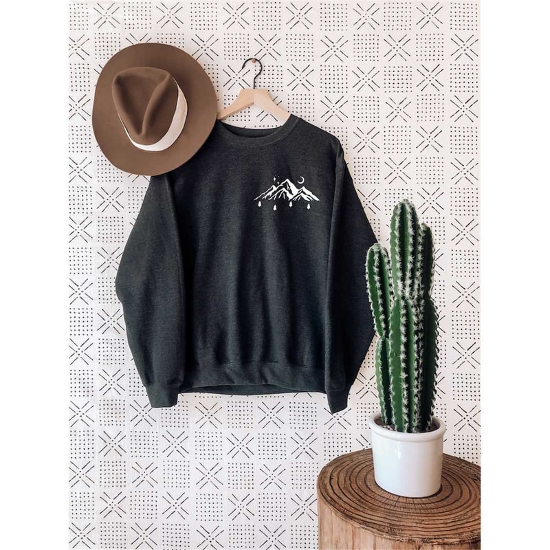 MR-57202315524-mountain-crewneck-sweathirt-adventure-sweatshirt-camping-image-1.jpg