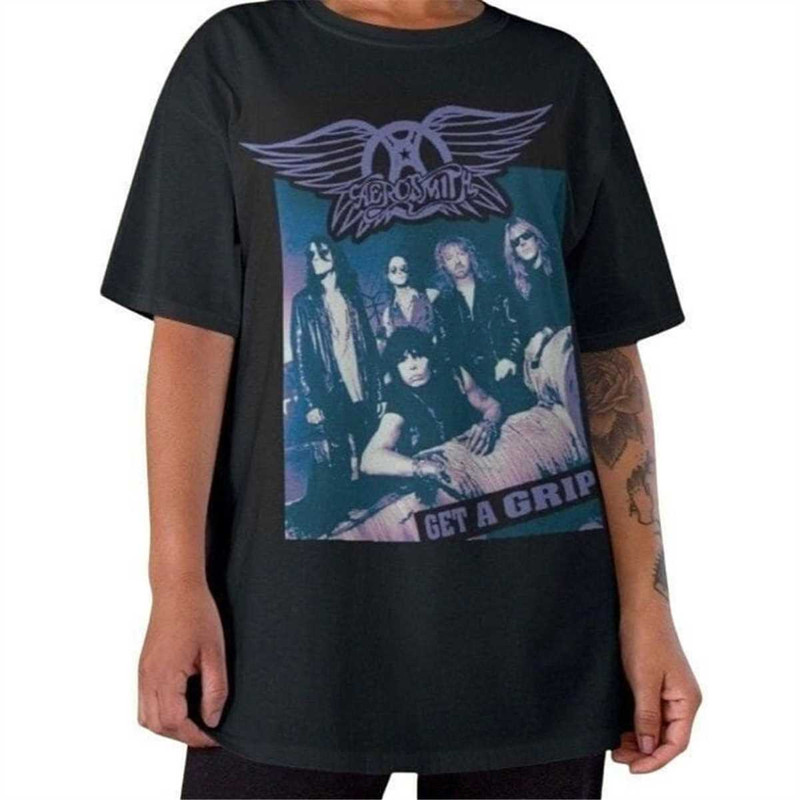 MR-572023162122-aerosmith-tshirt-aerosmith-graphic-tee-vintage-aerosmith-image-1.jpg