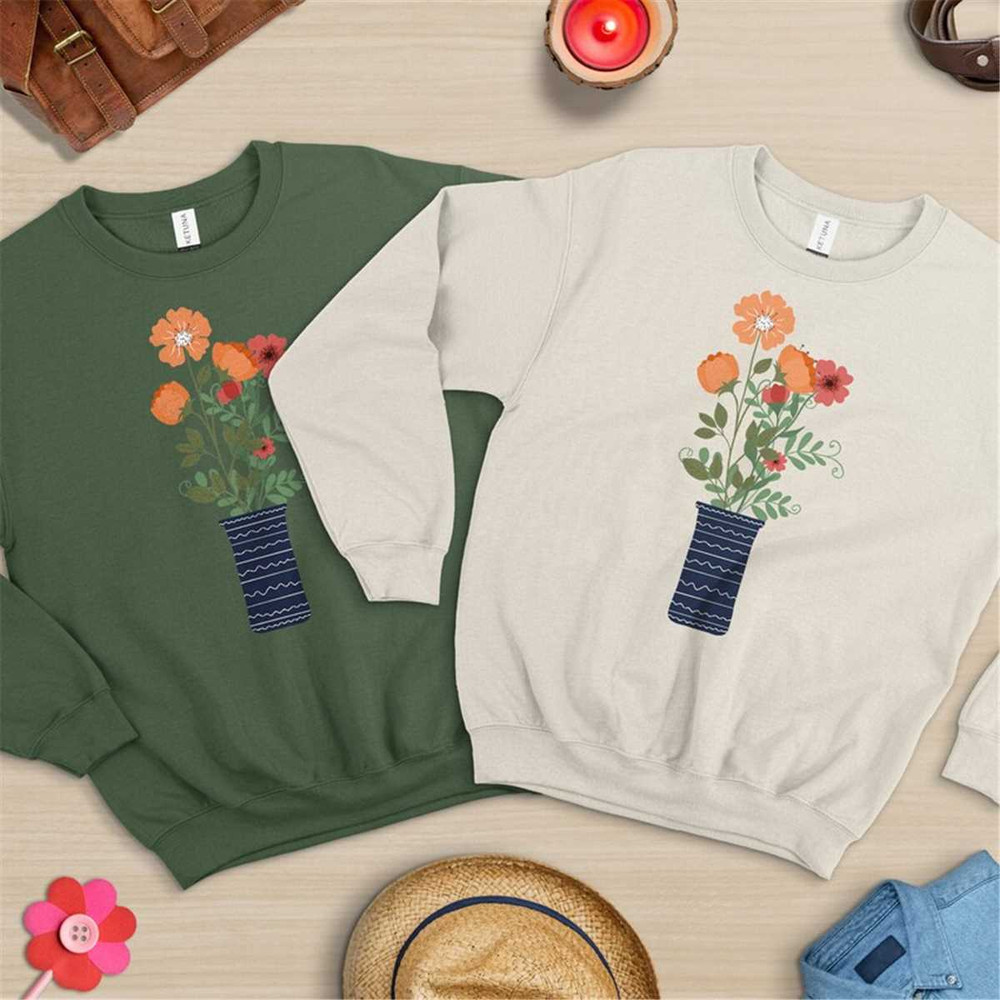 MR-572023162438-wildflower-sweatshirt-wild-flowers-sweatshirt-wildflower-image-1.jpg