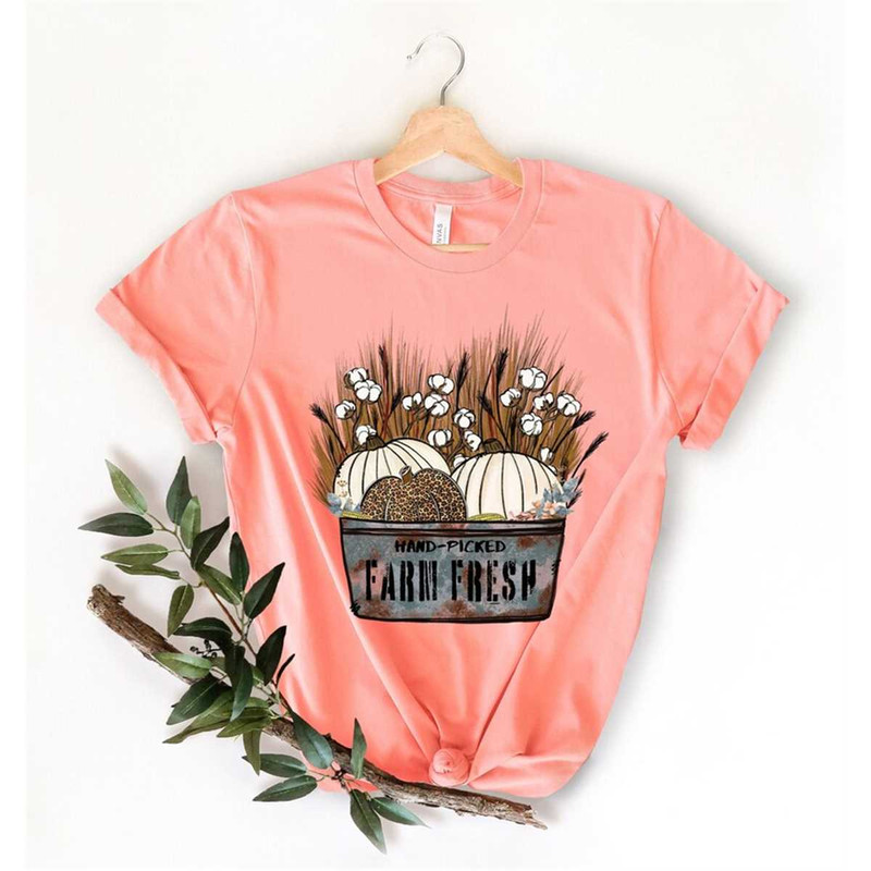 MR-57202317423-hand-picked-farm-fresh-pumpkins-t-shirt-halloween-t-shirt-image-1.jpg