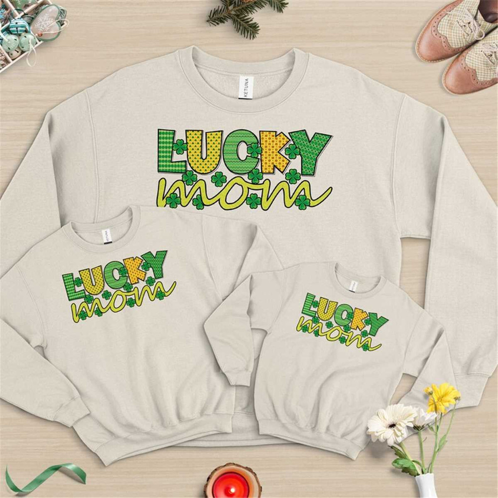 MR-57202317856-lucky-mama-sweatshirt-st-patricks-day-sweatshirt-lucky-image-1.jpg