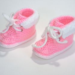 Pink crochet boots for baby girl, Warm handmade shoes, Newborn booties, Soft baby footwear, Gift for new parents