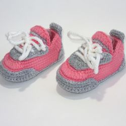 Red-Pink Crochet Baby Sneakers, Toddler Trainers, Warm Slippers, Soft Handmade Booties, Baby Footwear, New Parents Gift