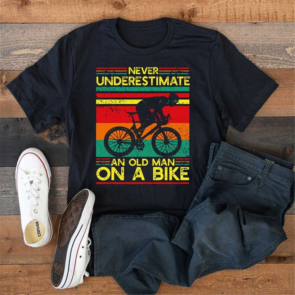 MR-67202314146-never-underestimate-an-old-man-on-a-bike-shirt-cycling-image-1.jpg
