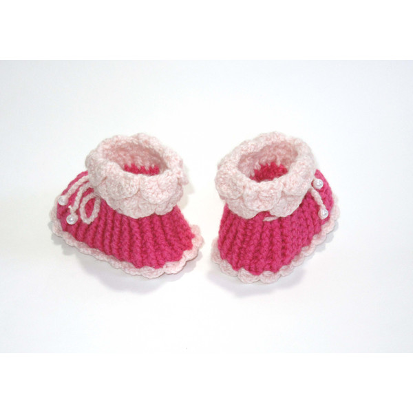 Fuchsia crochet baby booties, Handmade baby shoes, Toddler boots, Slippers, Soft baby footwear, Baby shower gift, Gender reveal party gift for baby girl, Newbor