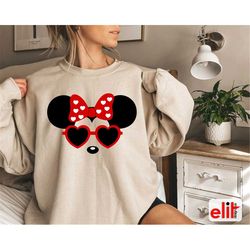 disney minnie sunglasses sweatshirt, disney ears sweatshirt, disney sweatshirt, unisex sweatshirt, disney minnie sweatsh