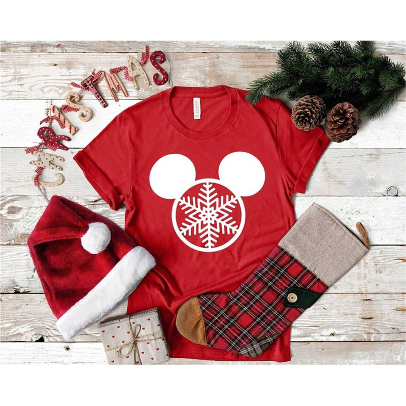 MR-7720238393-mickey-minnie-snowflake-head-shirt-christmas-disney-couple-image-1.jpg
