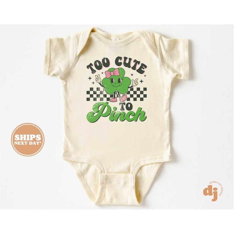 MR-7720239328-baby-onesie-too-cute-to-pinch-st-patricks-day-shirts-image-1.jpg