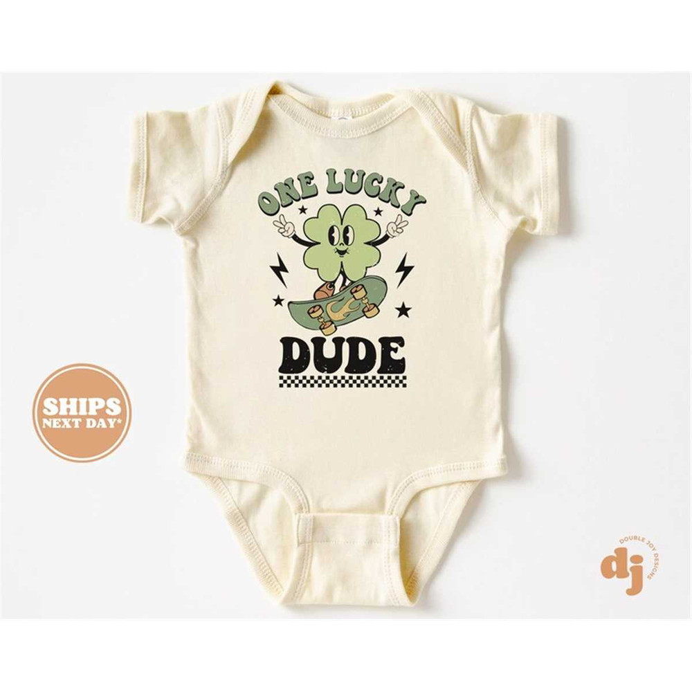 MR-77202392354-baby-onesie-one-lucky-dude-st-patricks-day-shirts-image-1.jpg