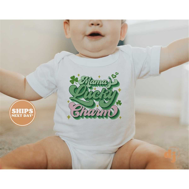 MR-77202393518-baby-onesie-mamas-lucky-charm-st-patricks-day-shirts-image-1.jpg