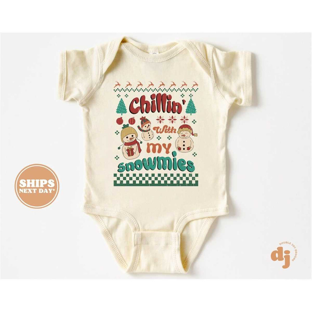 MR-772023105343-christmas-baby-onesie-chillin-with-my-snowmies-christmas-image-1.jpg
