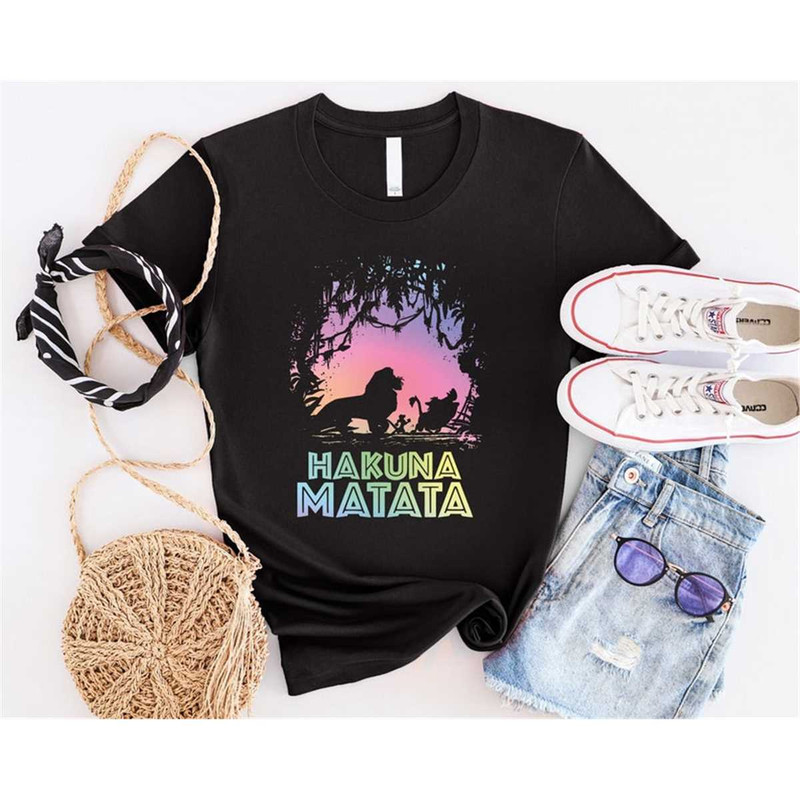 MR-772023145728-disney-hakuna-matata-shirt-animal-kingdom-shirt-disney-lion-image-1.jpg