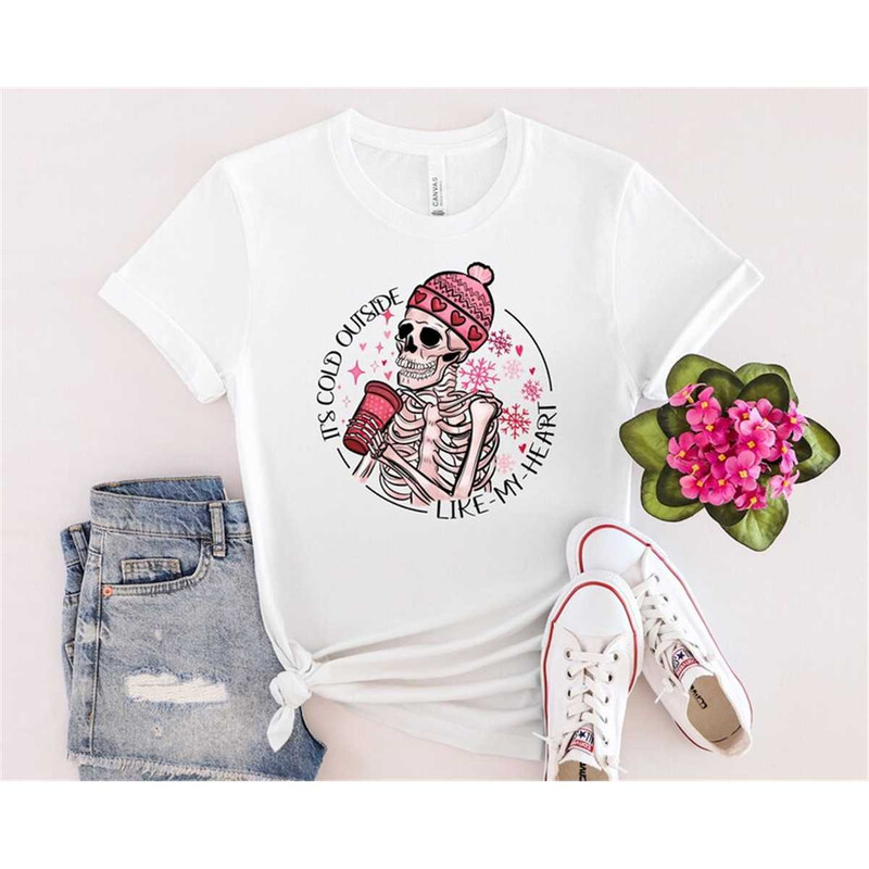 MR-77202316232-valentines-day-shirt-its-cold-outside-like-my-heart-image-1.jpg