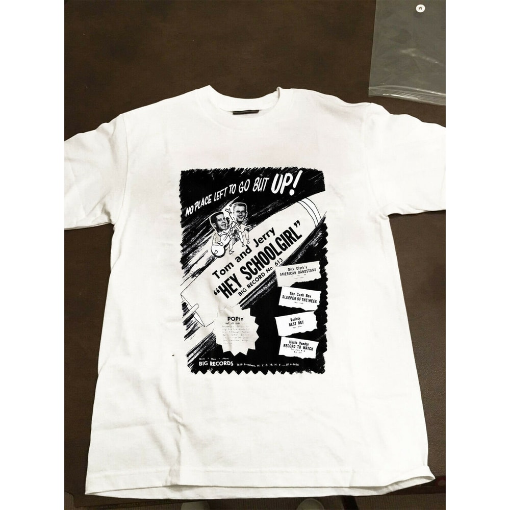 Vintage 1993 Paul Simon and Simon Garfunkel Men's Tshirt Size USA Unisex Heavy Cotton - 1.jpg