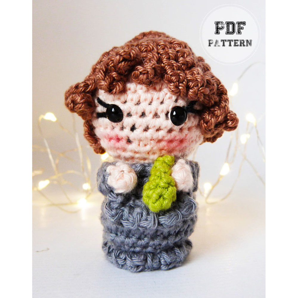 Marrie-Cruie-Crochet-Doll-PDF-Free-Pattern-2.jpg
