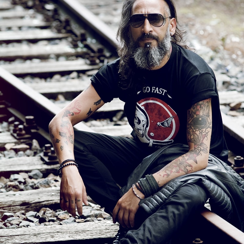 Vintage Motorcycle Helmet Tee Shirt for men - Go Fast - Skull Biker Tshirts black S-XXXXXL - 5.jpg