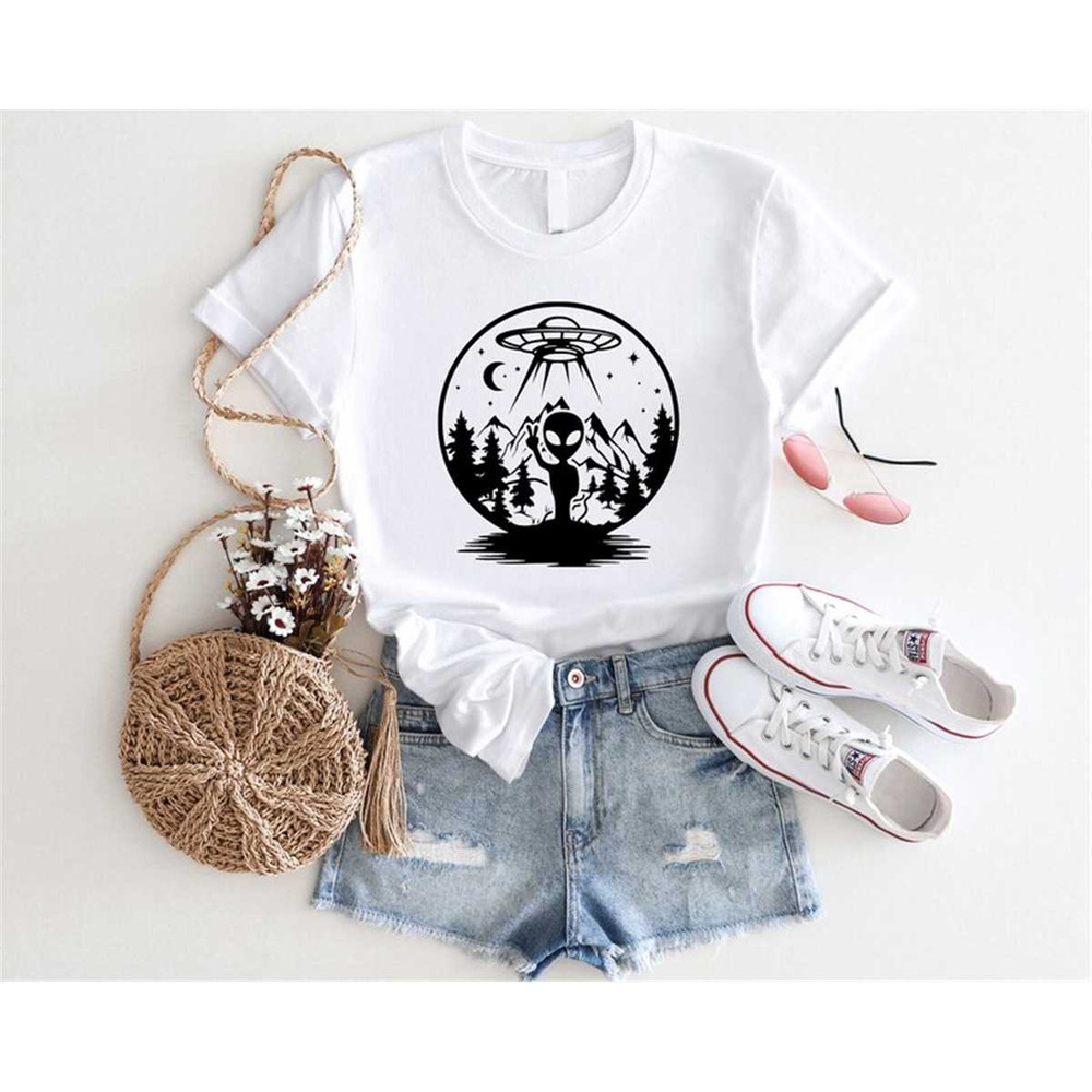 MR-87202385655-ufo-shirt-alien-shirt-area-51-shirt-retro-alien-shirt-image-1.jpg