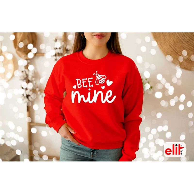 MR-8720239437-bee-mine-sweatshirt-bee-mine-valentine-sweatshirt-matching-image-1.jpg