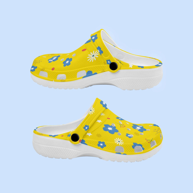 Crocs with Flowers Clogs Nurse clogs Slip-ins Mules Comfortable shoes for gardening and in-house activities.jpg