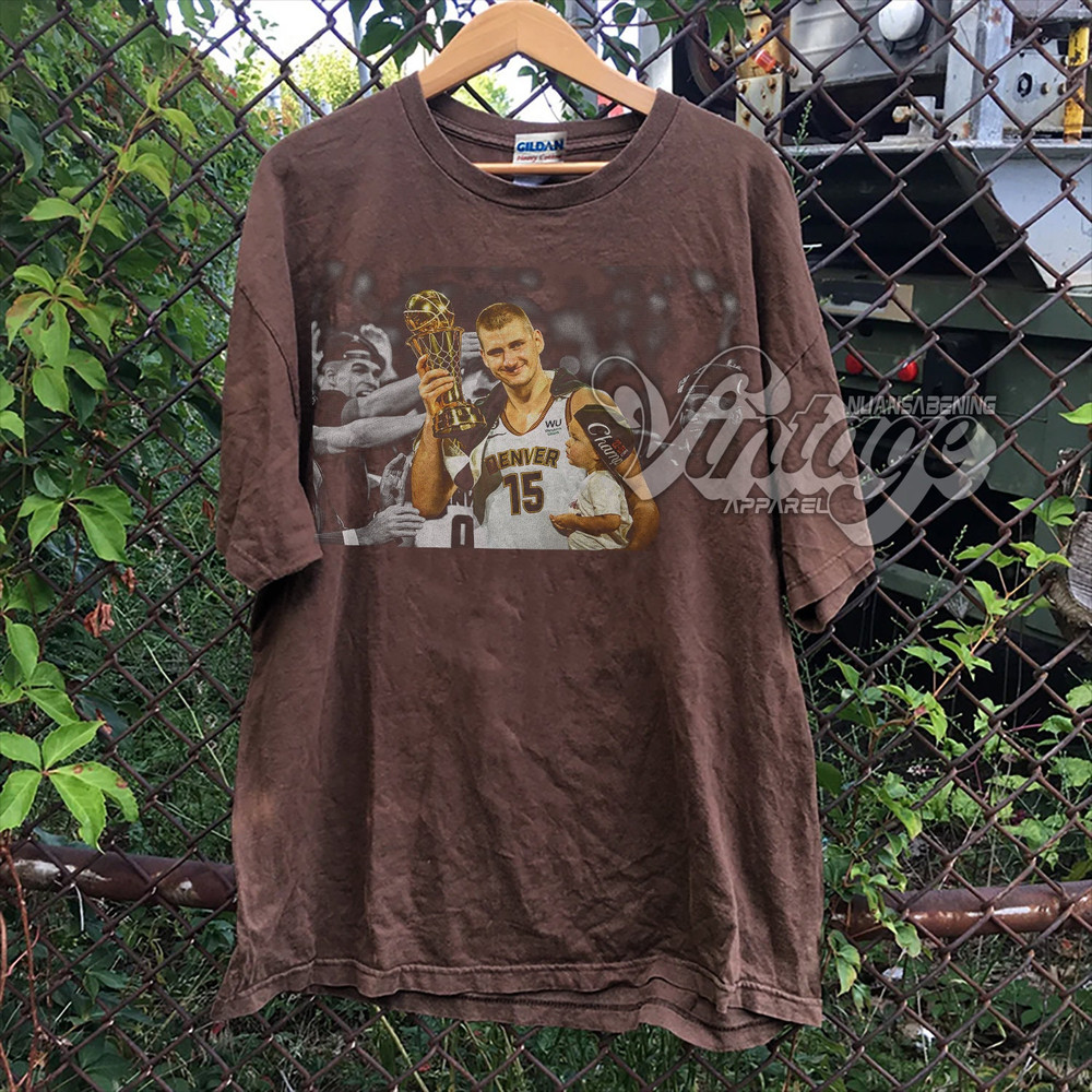 Nikola Jokic Shirt, Basketball shirt, Classic 90s Graphic Tee, Unisex, Vintage Bootleg, Gift, Retro Tee - 2.jpg