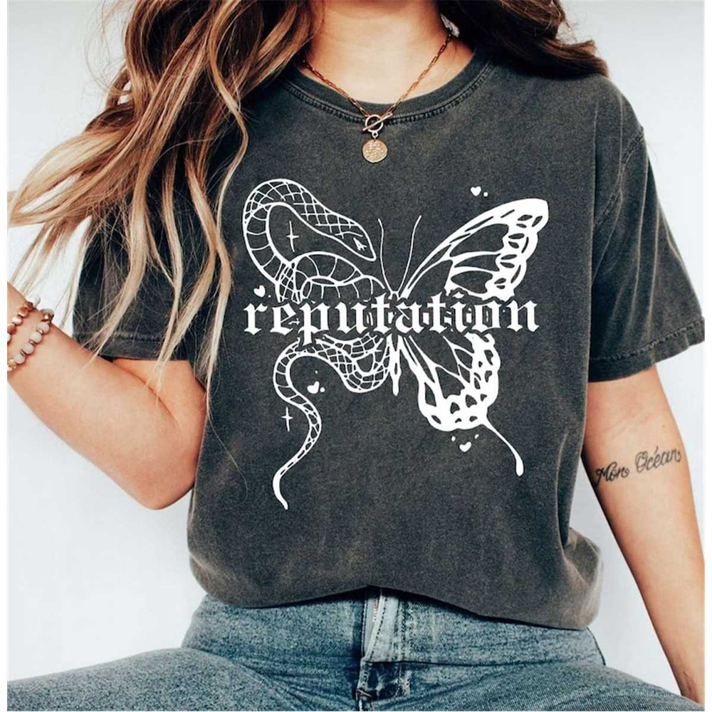 MR10720239650vintagetaylorswiftreputationshirtreputationsnakeshirtimage1jpg