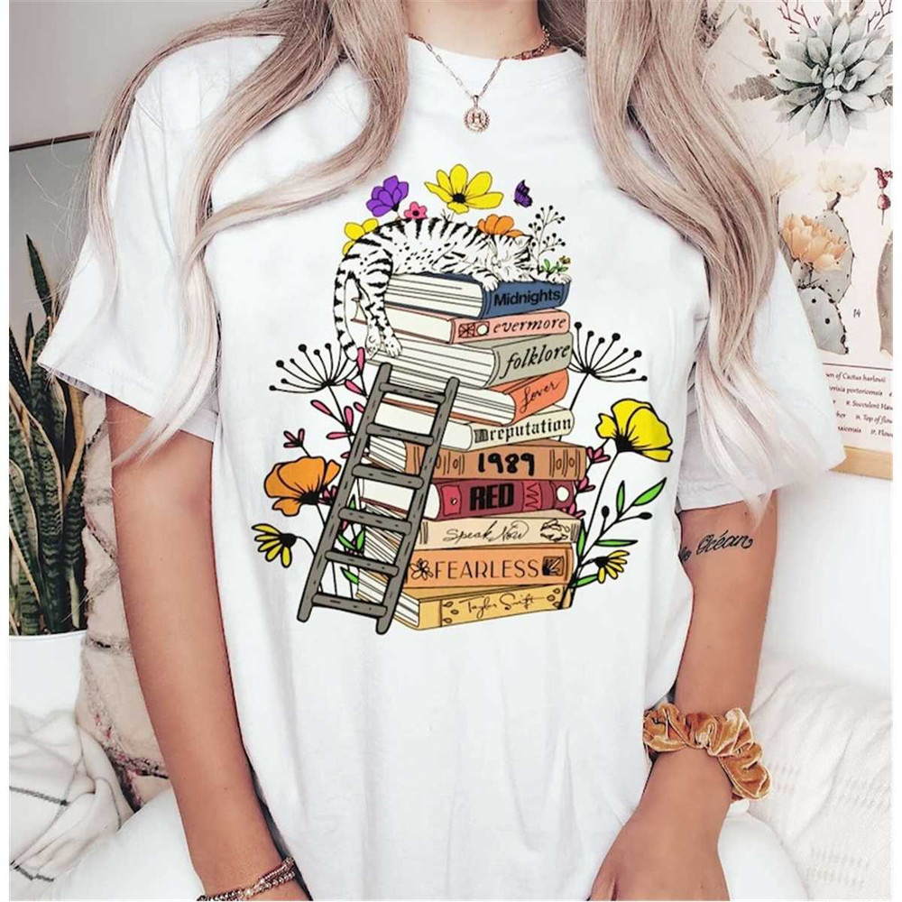 MR107202392335catbooktaylorshirttaylorsalbumsasbooksshirtimage1jpg